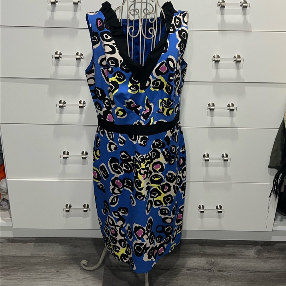 David Meister sleeveless sheath dress, size 8